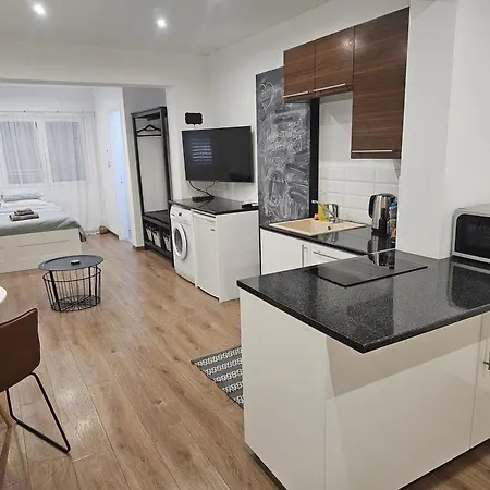 شقة Center بافوس